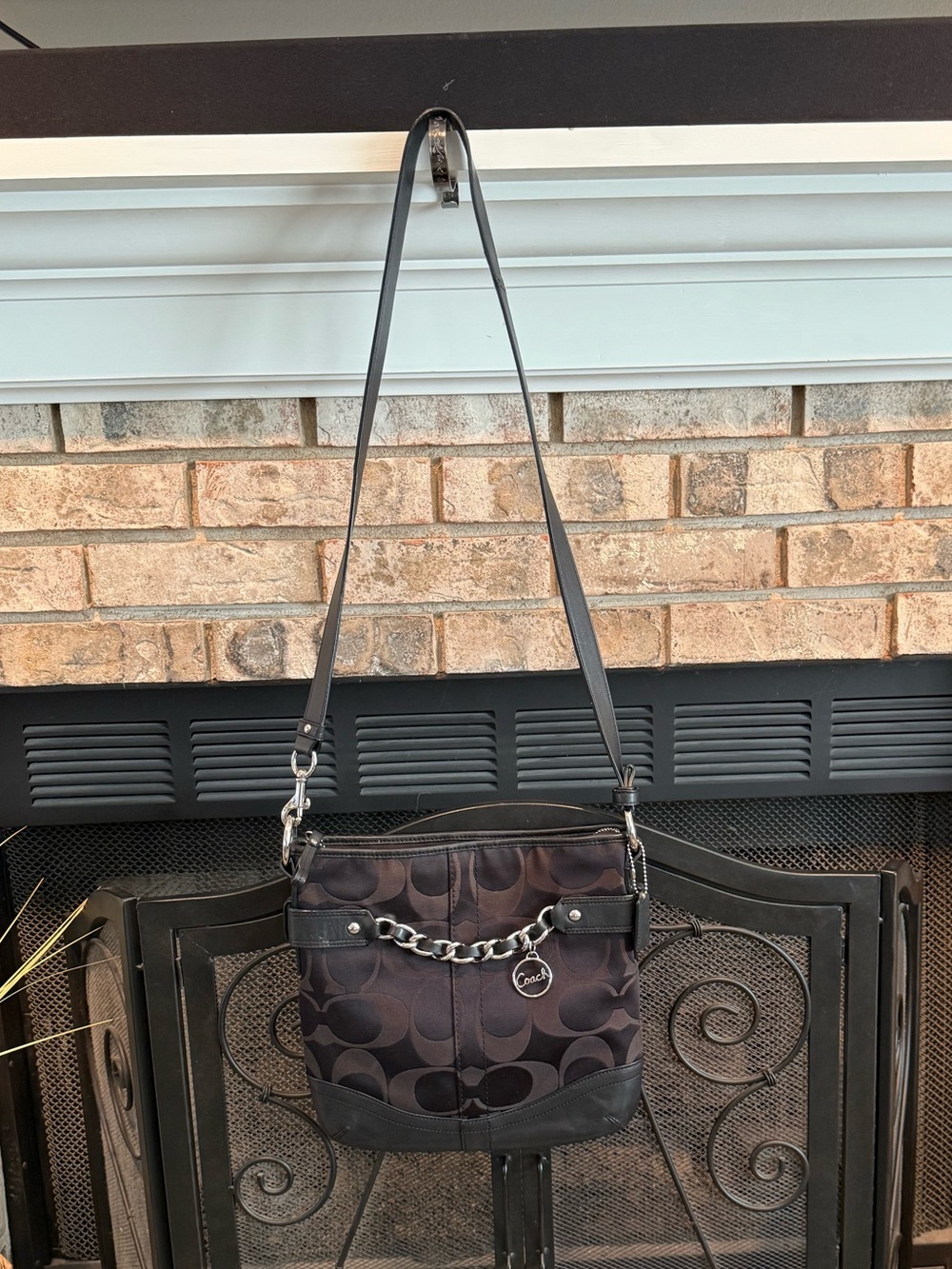 Coach Vintage crossbody bag in black, EUC